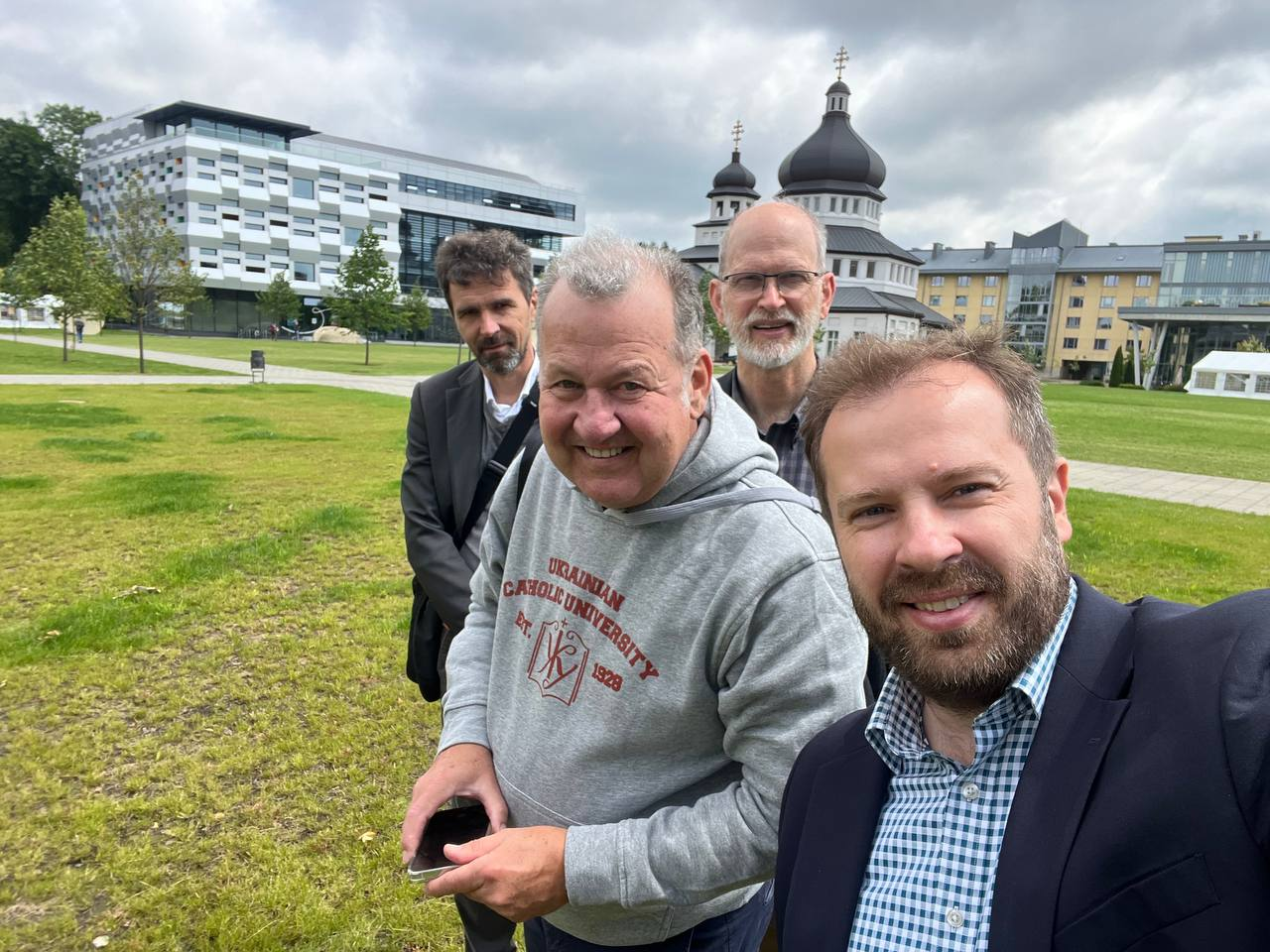 Behnisch Architekten representatives on the UCU campus